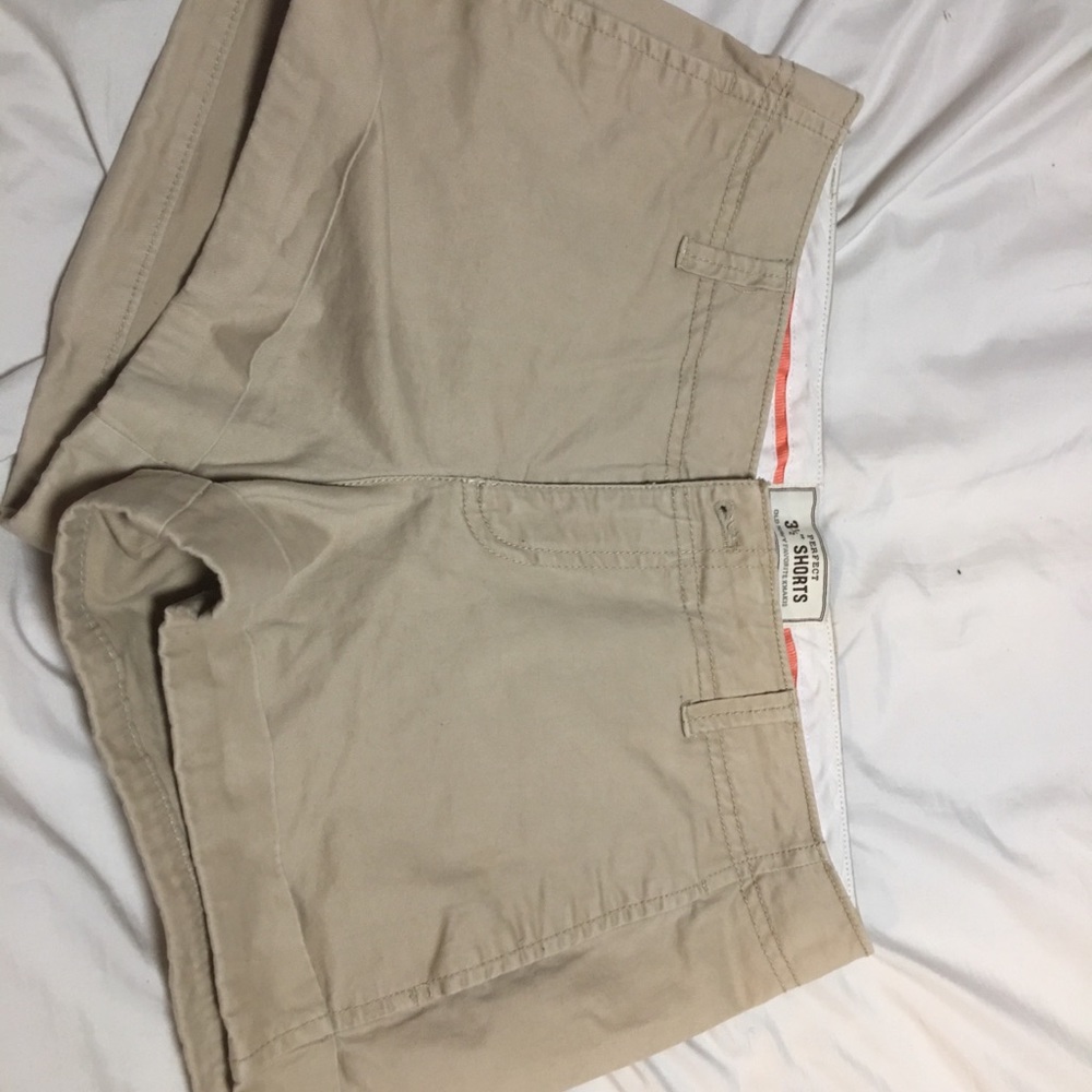 Khaki shorts